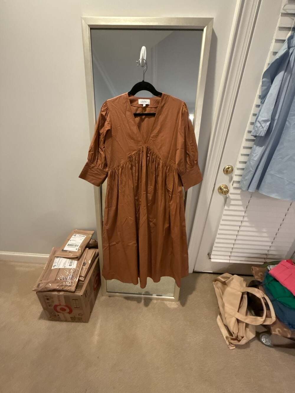 LIVRO Terracotta Cotton Midi Dress with V-Neck and Puffed Sleeves